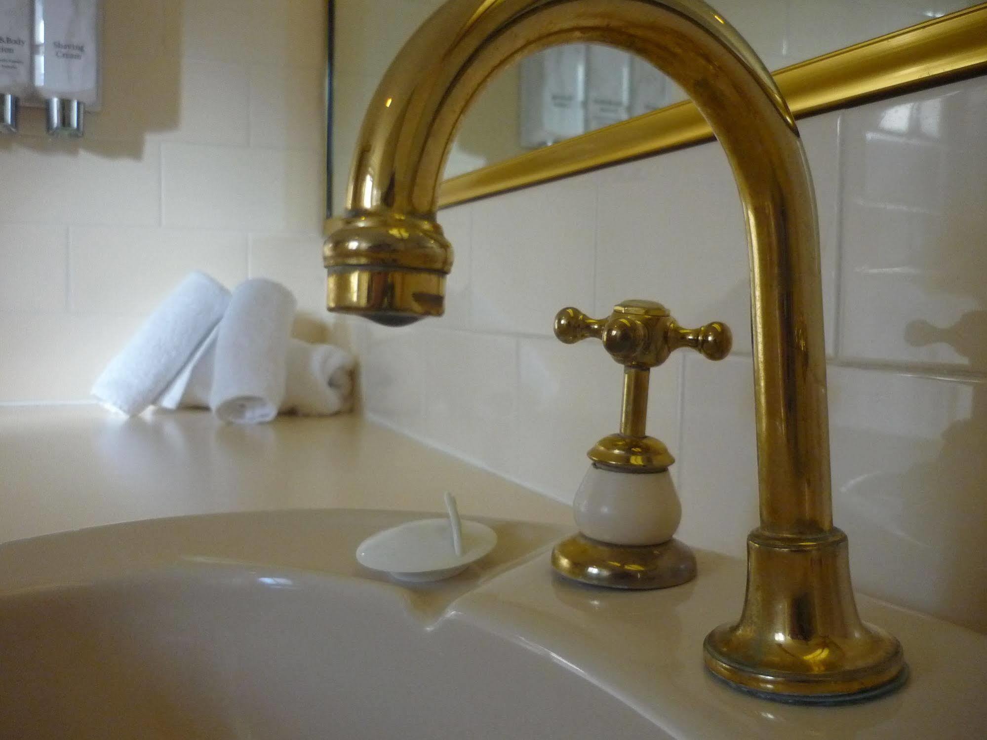 Heritage Motor Inn Гоулбёрн Экстерьер фото