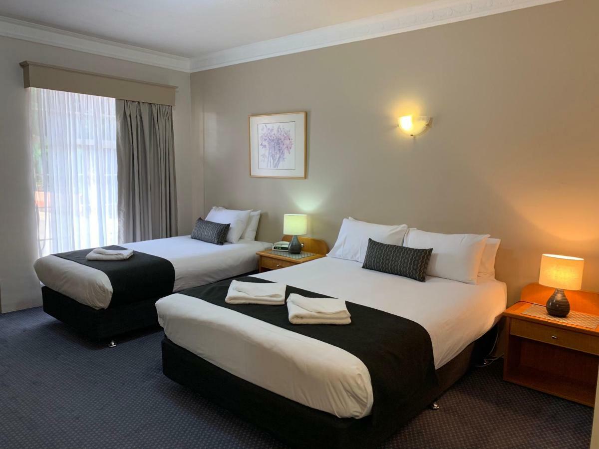 Heritage Motor Inn Гоулбёрн Экстерьер фото